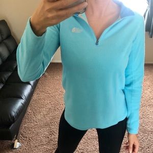The North Face Pullover Size Medium